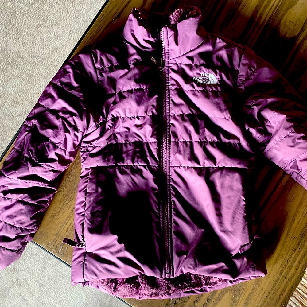 COPY - North Face reversible girls jacket